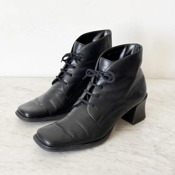 Pesaro Vintage Black Leather Square Toe Lace Up Block Heel Ankle Boots 7.5 - Picture 2 of 4